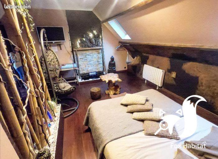 Chambres D Hotes ,Hotel ,Secret D'Une Nuit A Vicq Pres De Onnaing,Avec Piscine Luaran gambar