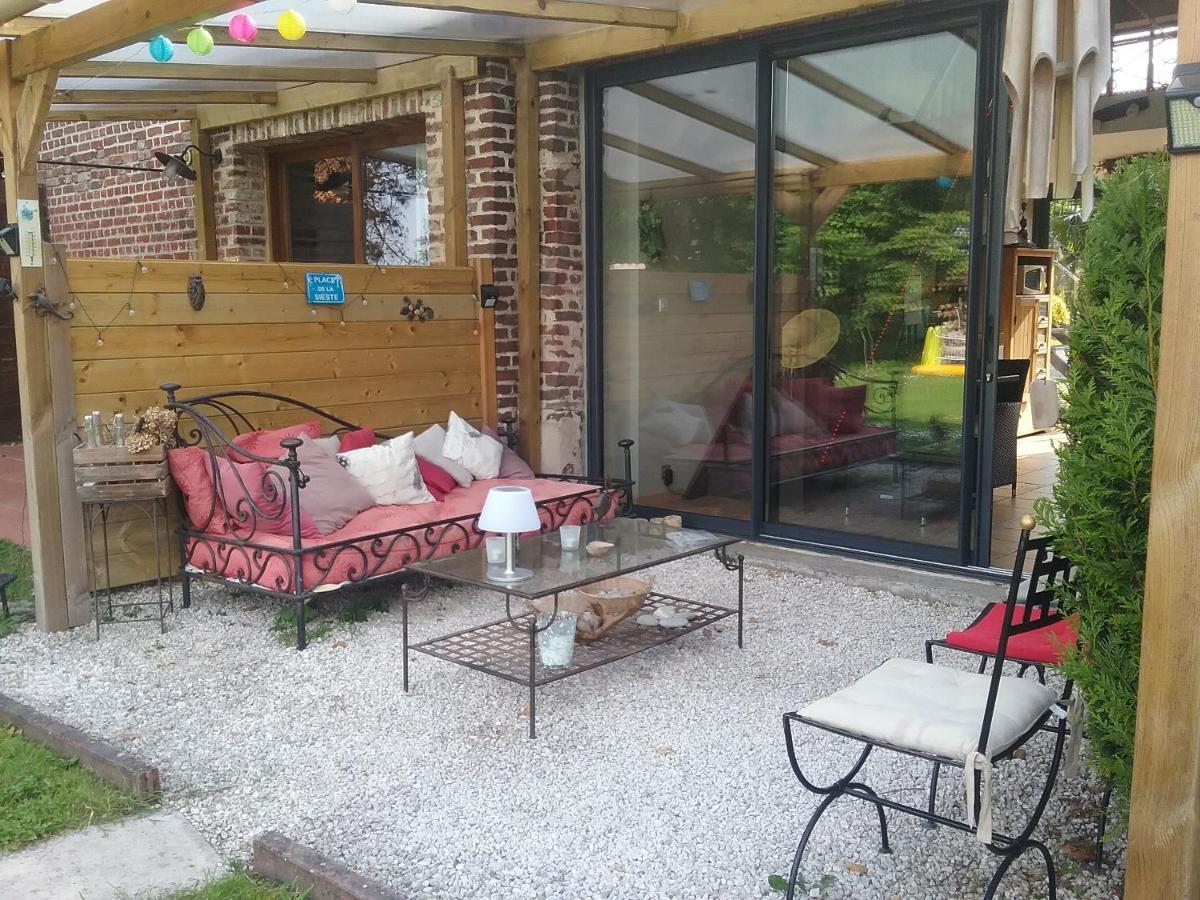 Chambres D Hotes ,Hotel ,Secret D'Une Nuit A Vicq Pres De Onnaing,Avec Piscine Luaran gambar